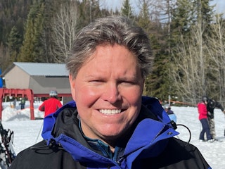 Kenneth R, MD
